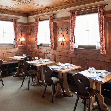 Davoserhof By Mountain Otel